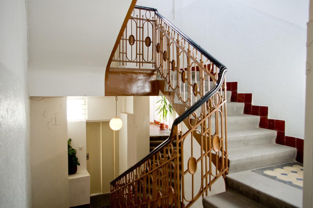 Apartments With 2 Bathrooms- 5 Minutes From Old Town - 102 M2 Praha Exteriér fotografie