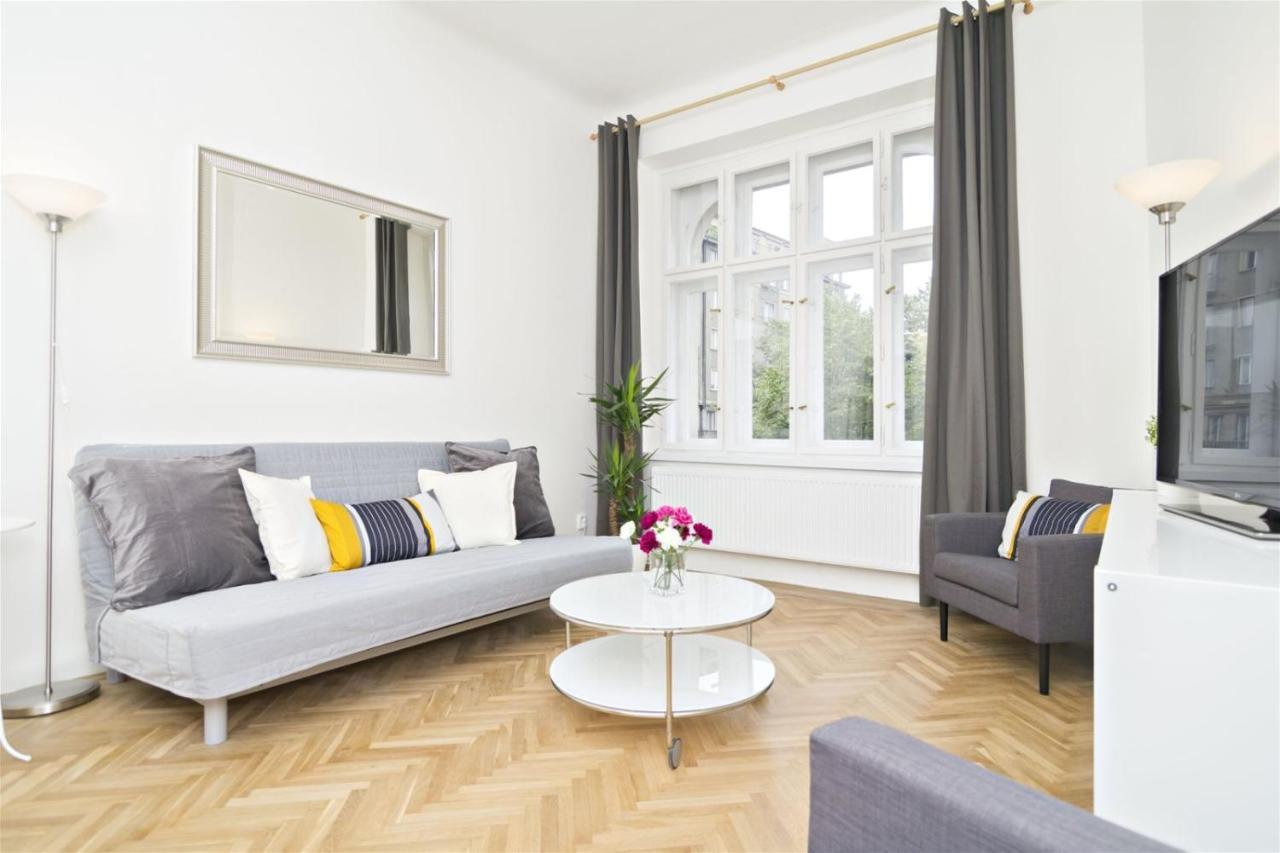 Apartments With 2 Bathrooms- 5 Minutes From Old Town - 102 M2 Praha Exteriér fotografie