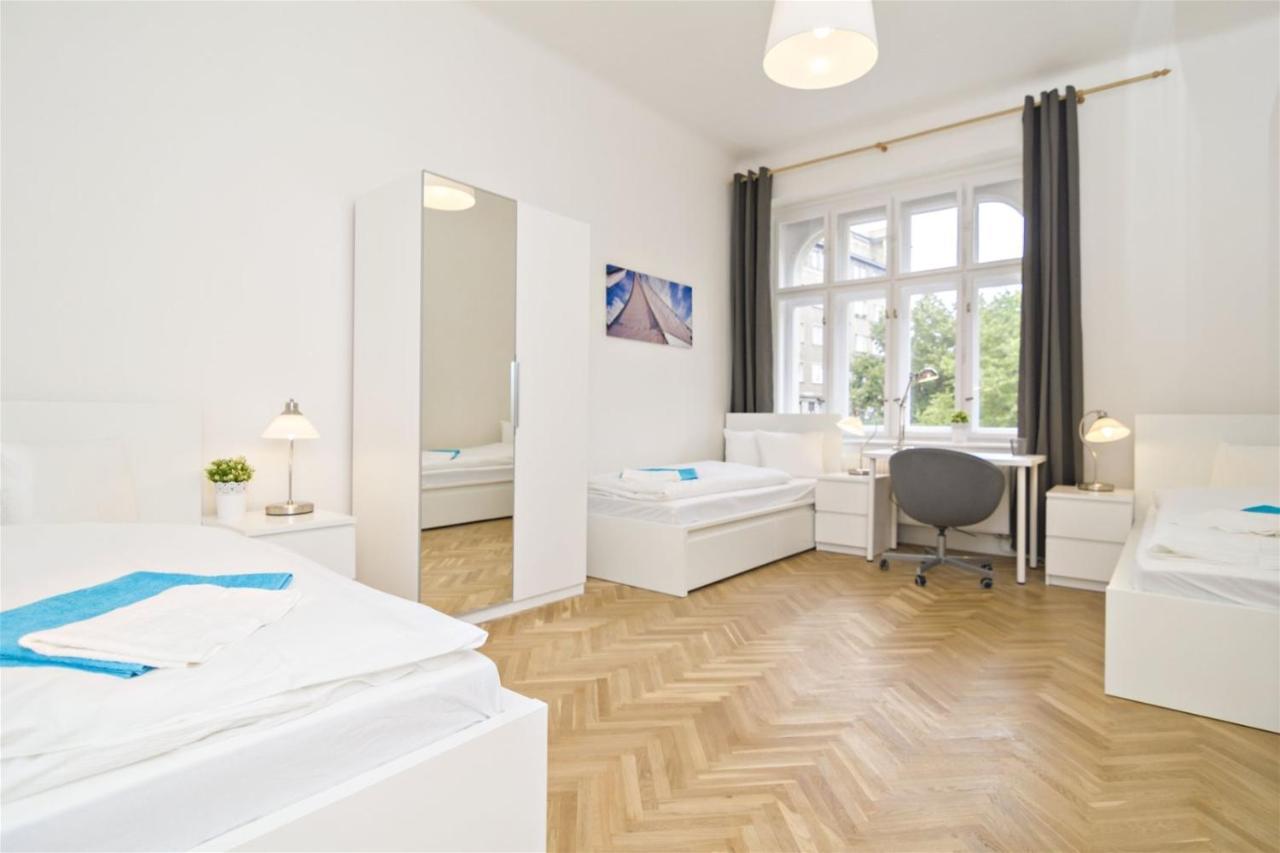 Apartments With 2 Bathrooms- 5 Minutes From Old Town - 102 M2 Praha Exteriér fotografie