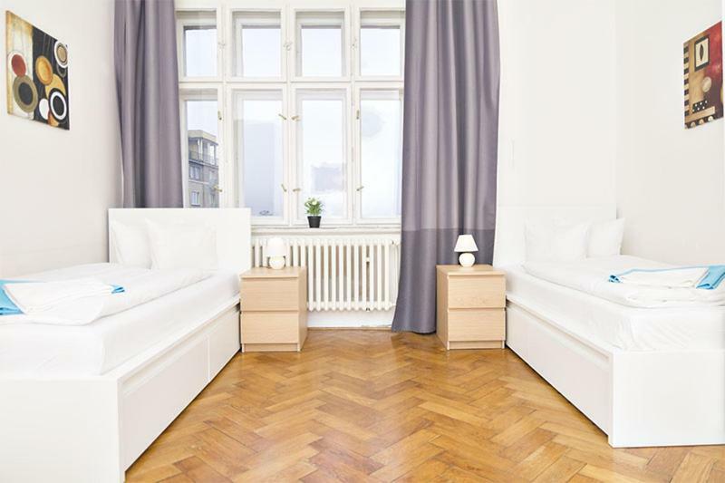 Apartments With 2 Bathrooms- 5 Minutes From Old Town - 102 M2 Praha Exteriér fotografie